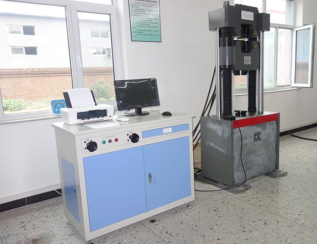 Prueba de resistencia a la tracción y prueba de impacto